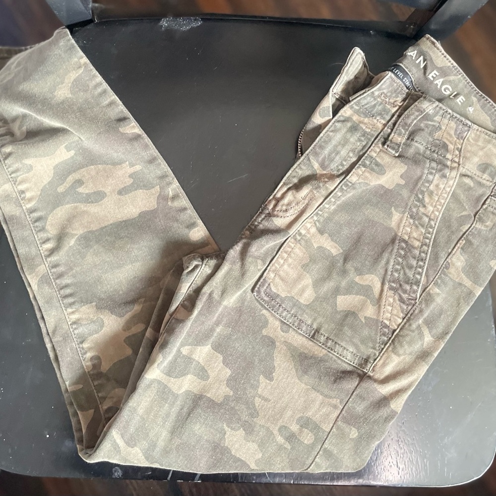 American Eagle Outfitters Men's Camouflage Pants